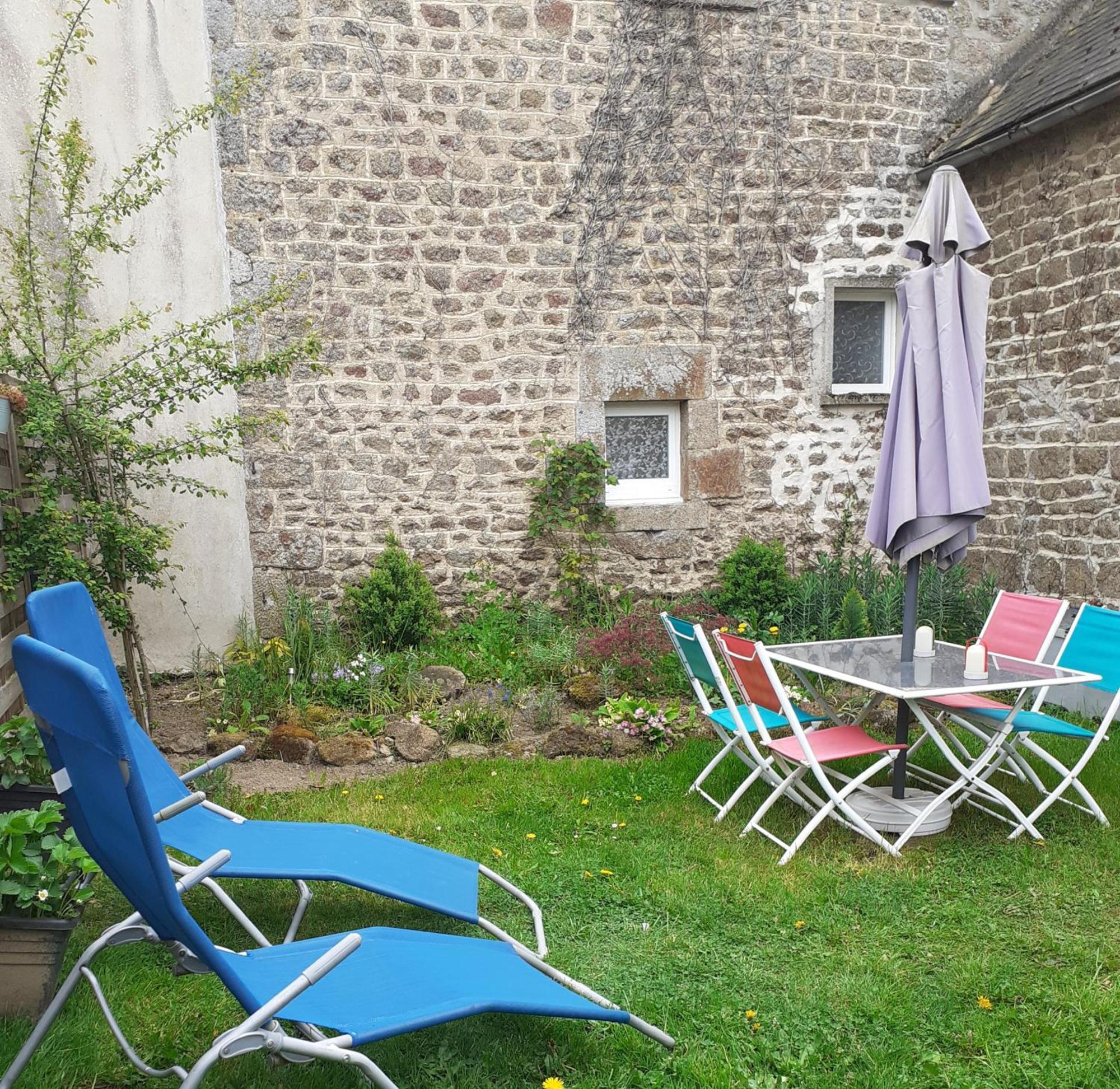 Wildberry Cottage Orgères-la-Roche المظهر الخارجي الصورة